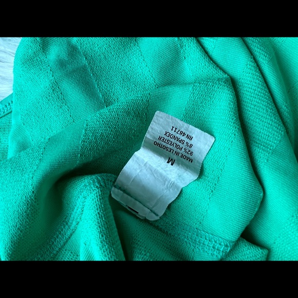 Breathable Turquoise Racer-back Tank - Picture 5 of 6